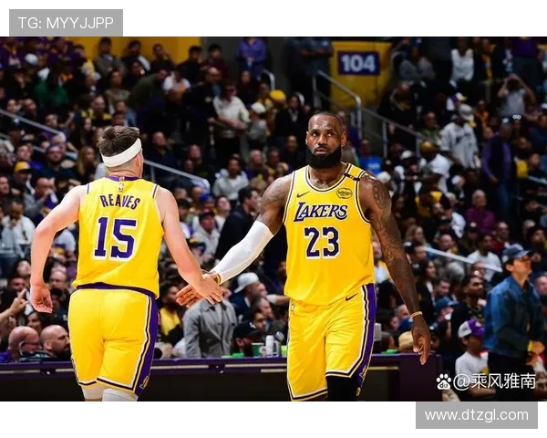 詹姆斯领衔湖人力克勇士迎来连胜 赛季前景愈发明朗