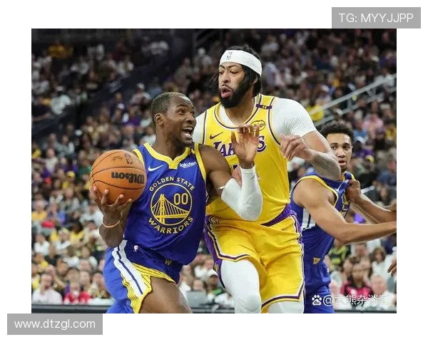 詹姆斯领衔湖人首战胜勇士库里状态火热再度上演精彩对决